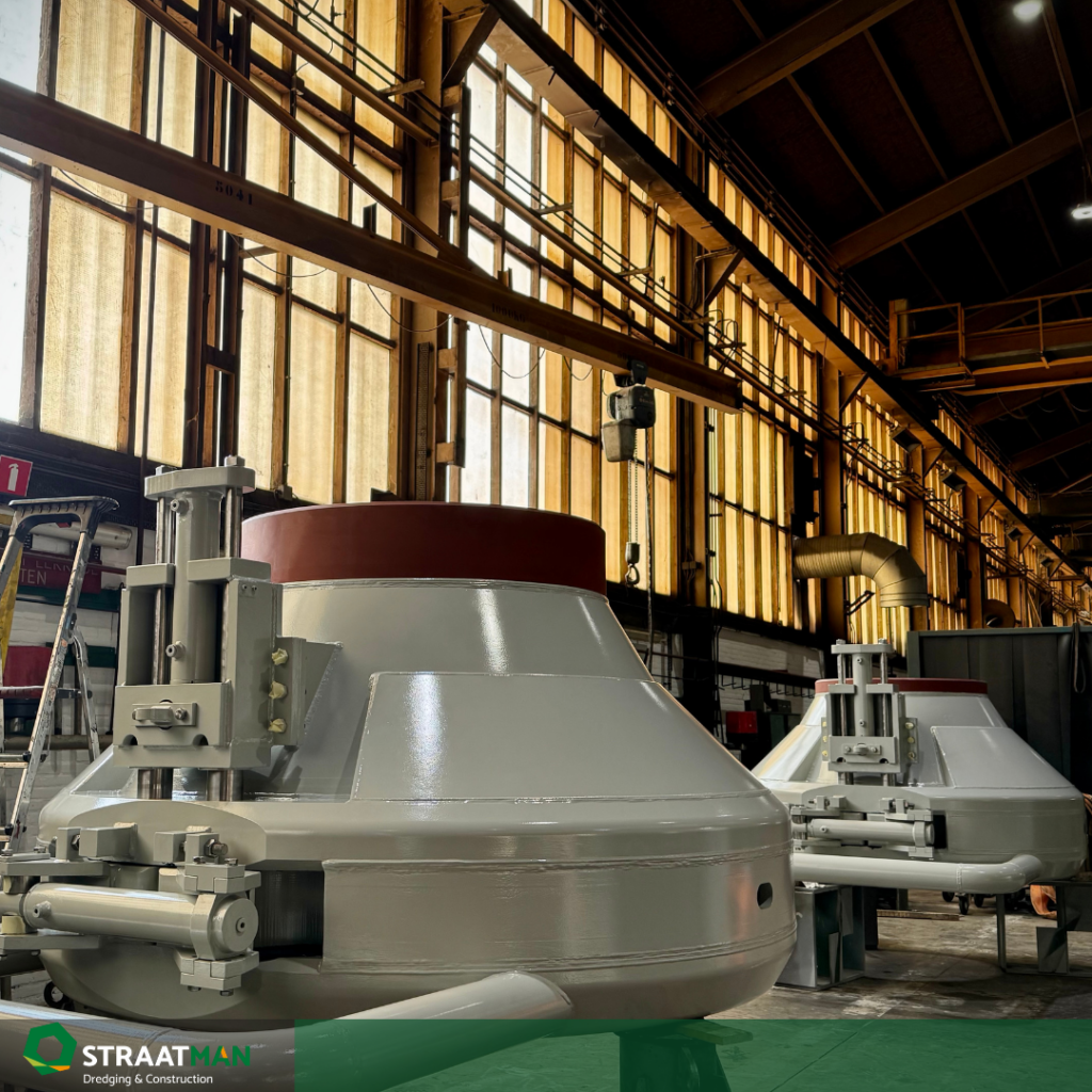 Completion of female parts bow coupling Straatman