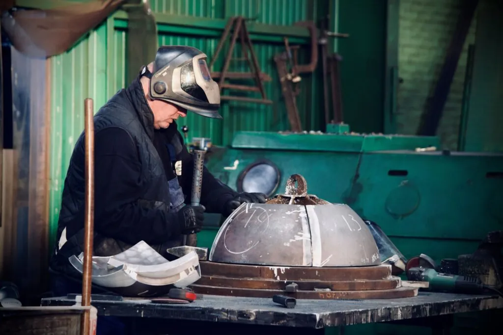 Dredging equipment manufacturer